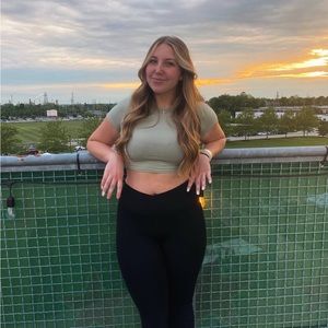 Meet your Posher, Emma